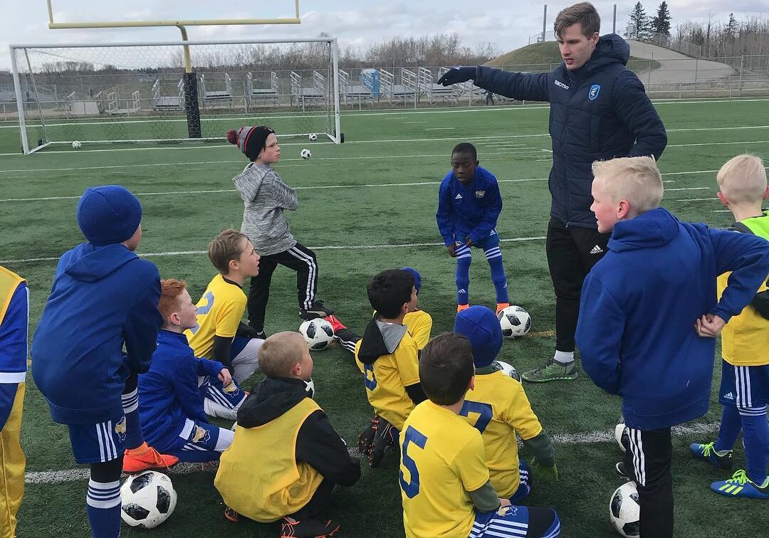 St. Albert Soccer Association - Talk with your feet. Play with your heart.